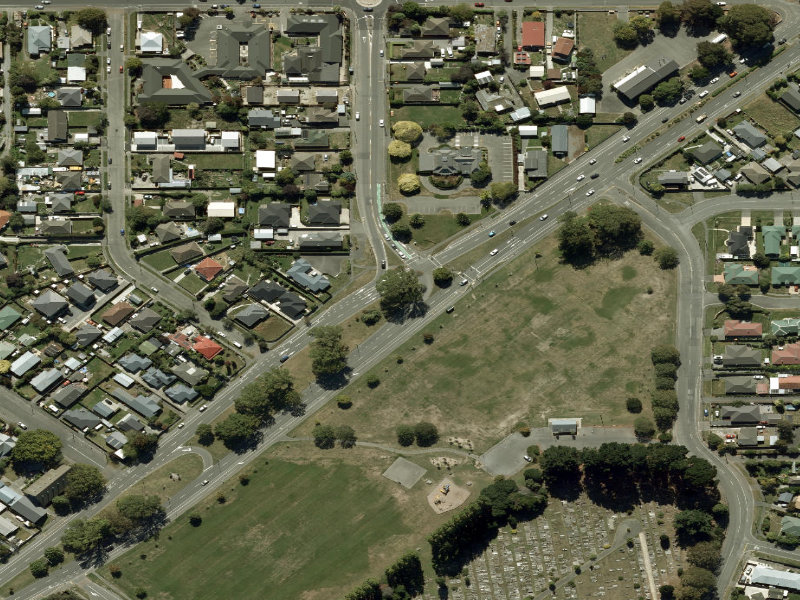 aerial view of Walk and bike track through Linwood and the ground around it