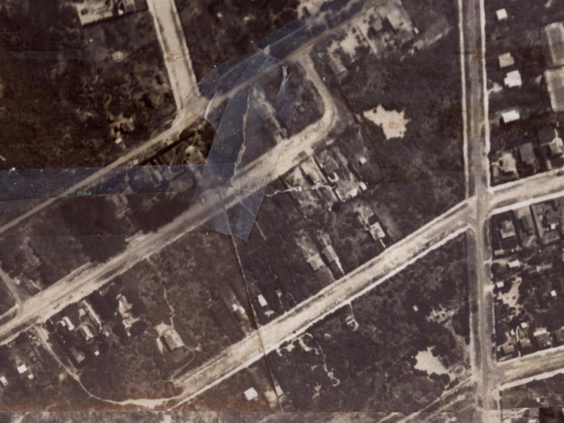 31-39 Tedder Avenue from the air, 1925-1929