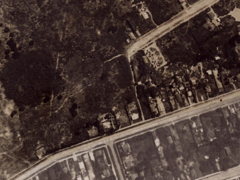 83A Cygnet Street Behind On Richards Walkway from the air, 1925-1929