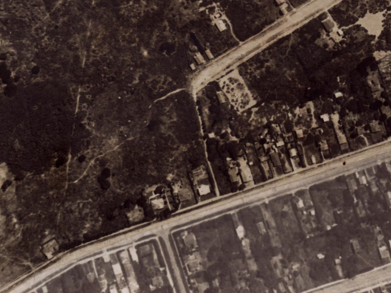 74 Leaver Terrace from the air, 1925-1929