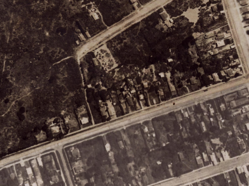 62 Leaver Terrace from the air, 1925-1929