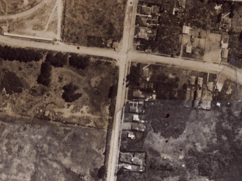 185-189 Bower Avenue from the air, 1925-1929