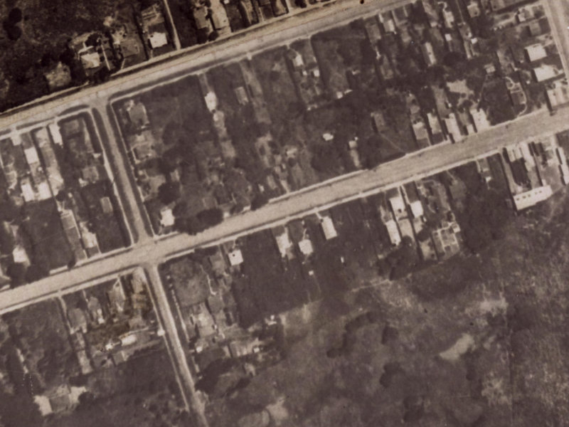 81 Bowhill Road from the air, 1925-1929