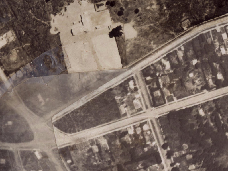 137 Leaver Terrace from the air, 1925-1929
