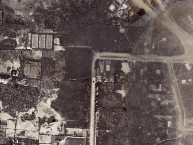 60 Palmers Road from the air, 1925-1929