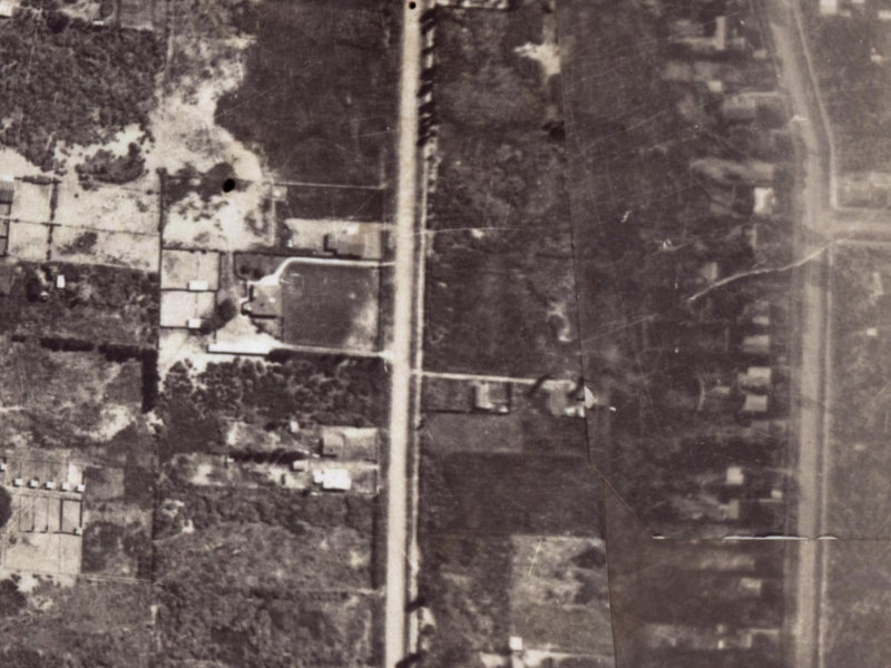 73 Palmers Road from the air, 1925-1929