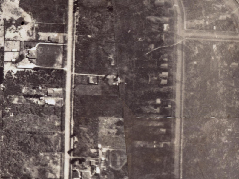 85 Palmers Road from the air, 1925-1929