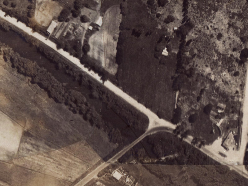 465–475 New Brighton Road from the air, 1925-1929