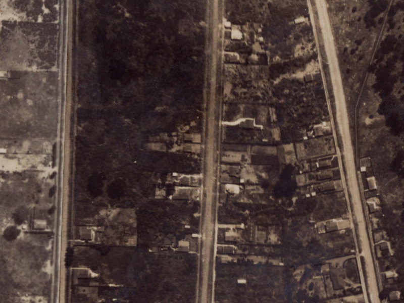 54 Sinclair Street from the air, 1925-1929