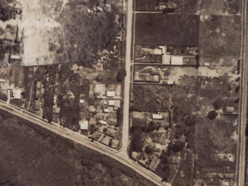 192 Palmers Road from the air, 1925-1929