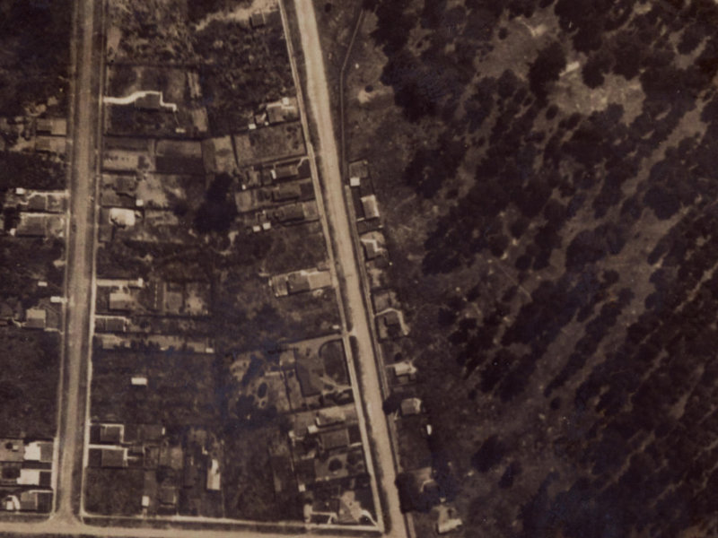 315 Keyes Road from the air, 1925-1929