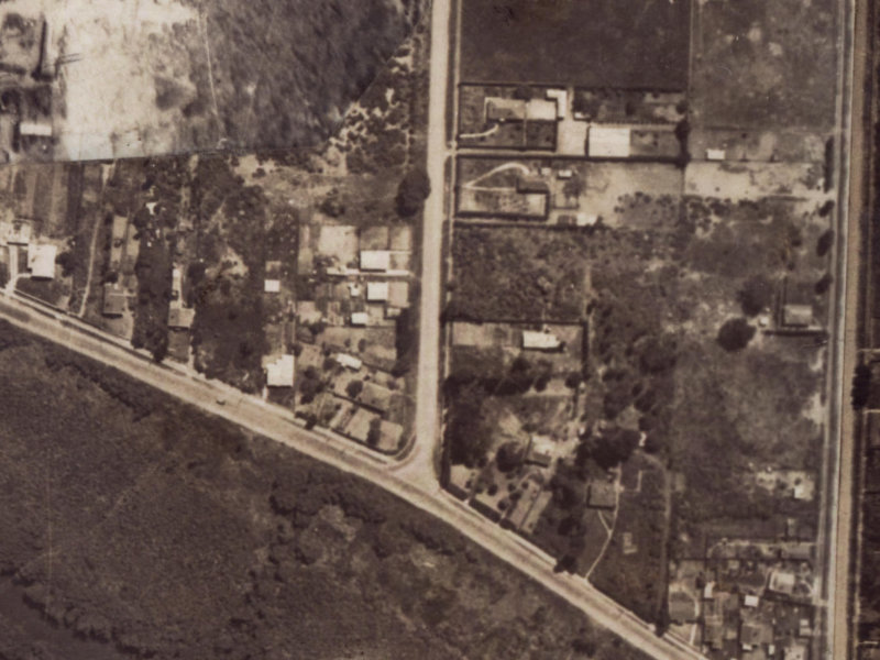 187 Palmers Road from the air, 1925-1929