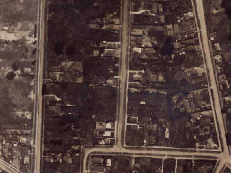 74 Sinclair Street from the air, 1925-1929