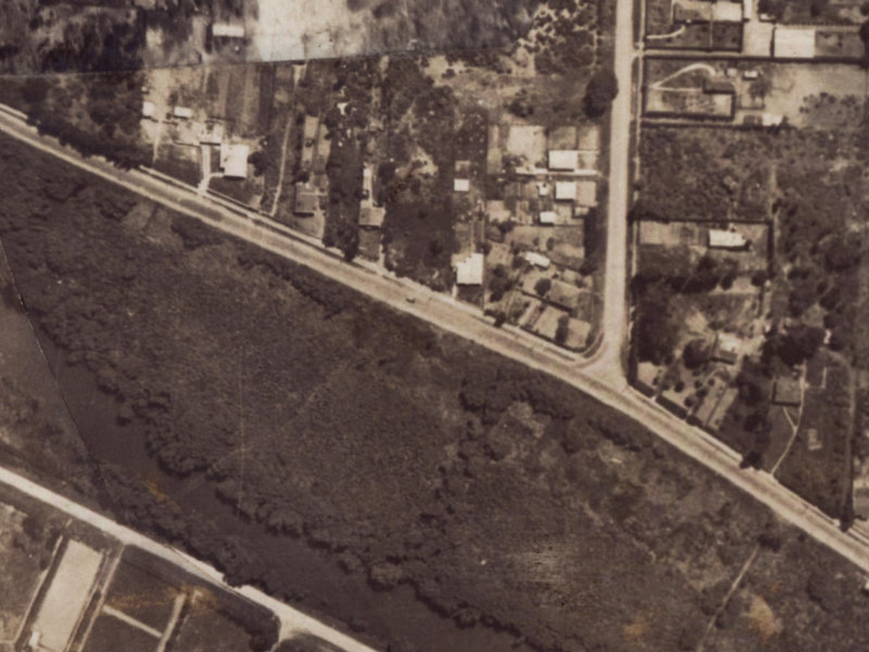 501–519 New Brighton Road from the air, 1925-1929