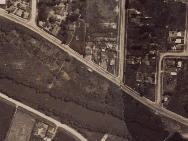 527-529 New Brighton Road from the air, 1925-1929