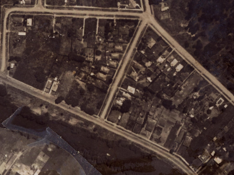 27 Pratt Street from the air, 1925-1929
