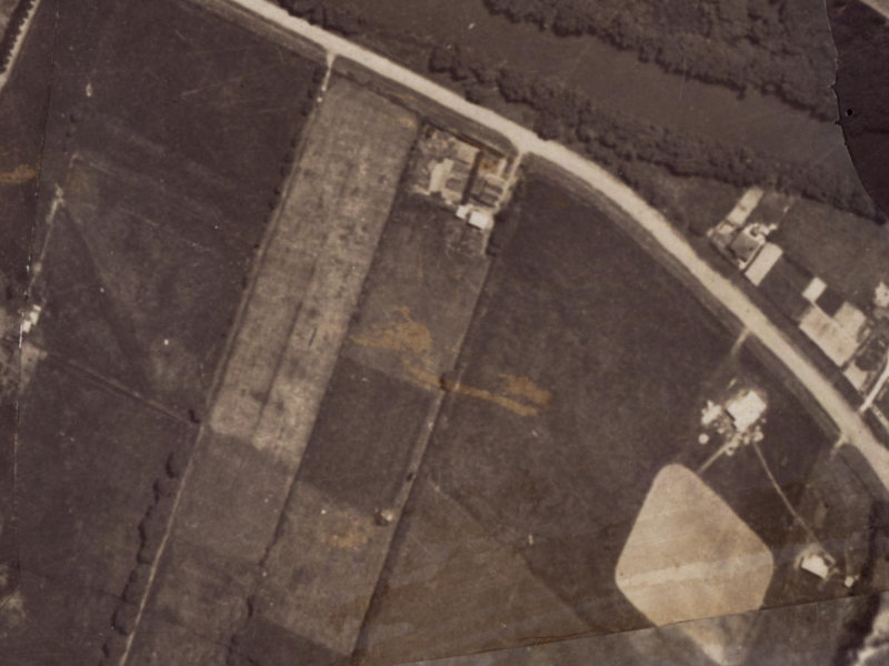 106 Carisbrooke Street from the air, 1925-1929