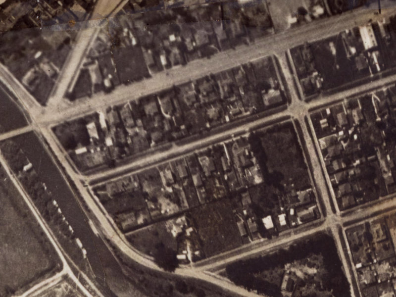 109 Beresford Street from the air, 1925-1929