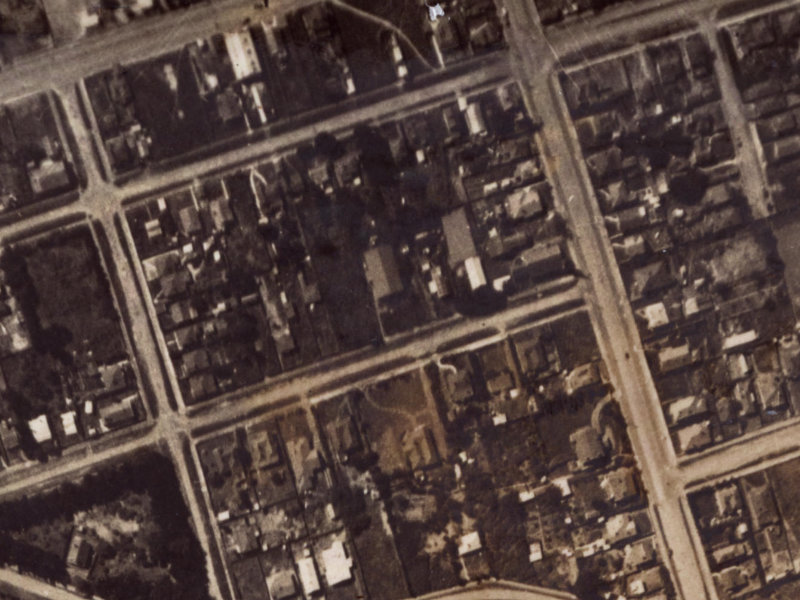 18 Collingwood Street from the air, 1925-1929