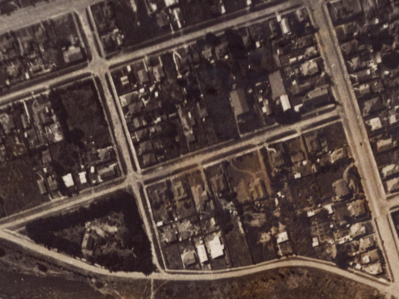 28 Collingwood Street from the air, 1925-1929
