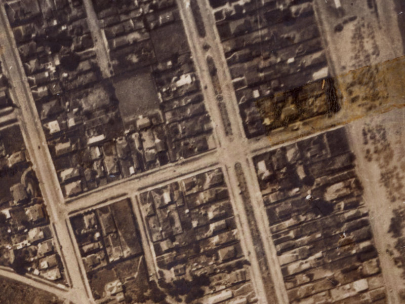 20 Hood Street from the air, 1925-1929