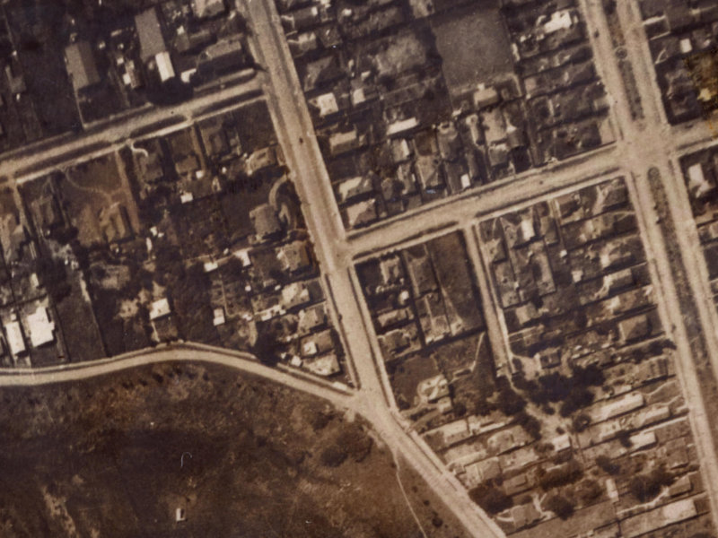 43 Hood Street from the air, 1925-1929