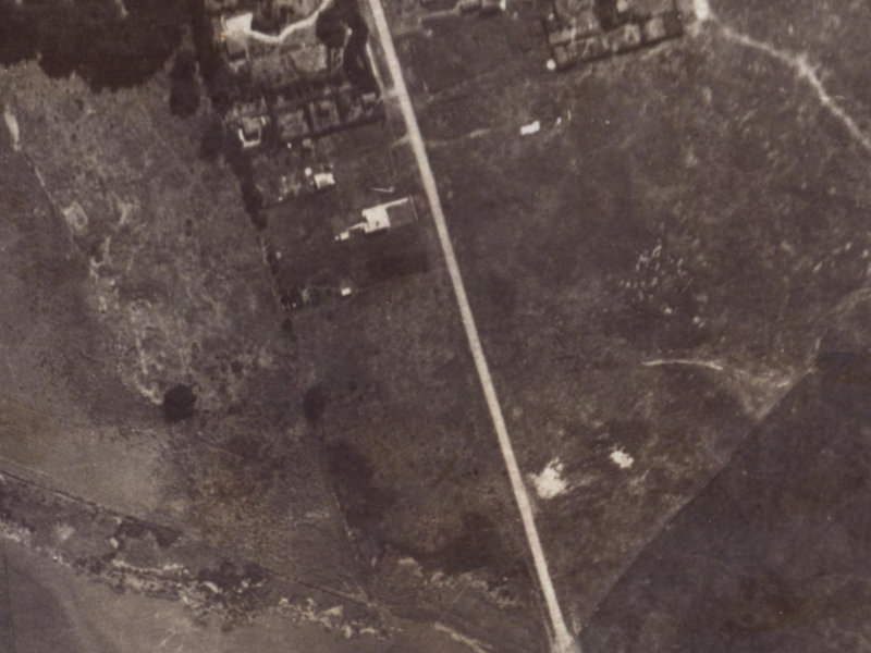 384 Estuary Road from the air, 1925-1929