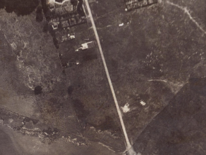 386 Estuary Road from the air, 1925-1929