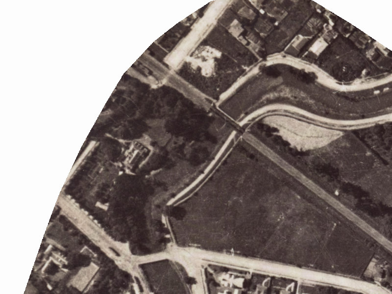 155 Clarendon Terrace from the air, 1925-1929