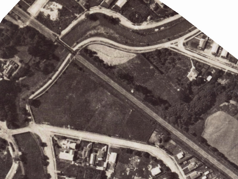 129 Clarendon Terrace from the air, 1925-1929