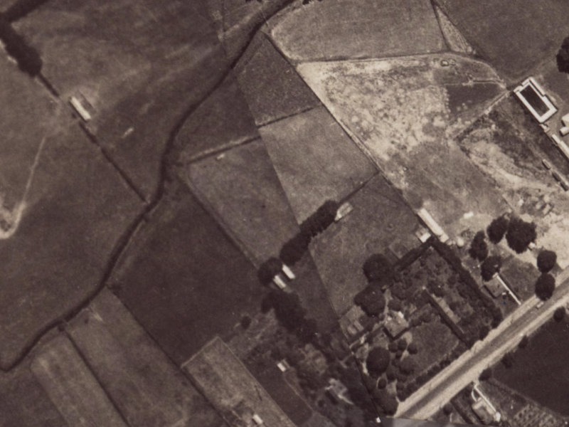 24 Renwick Place from the air, 1925-1929