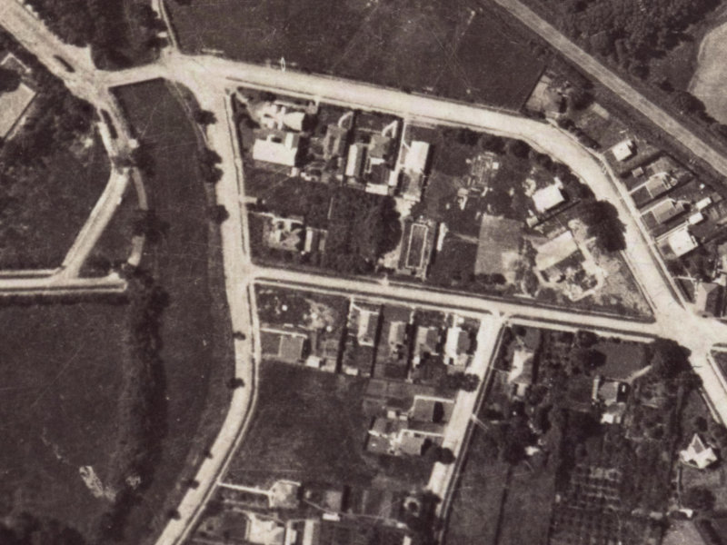124 Garlands Road from the air, 1925-1929