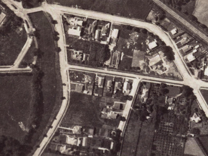 127 Garlands Road from the air, 1925-1929
