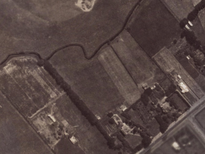 22 Kinnaird Place from the air, 1925-1929