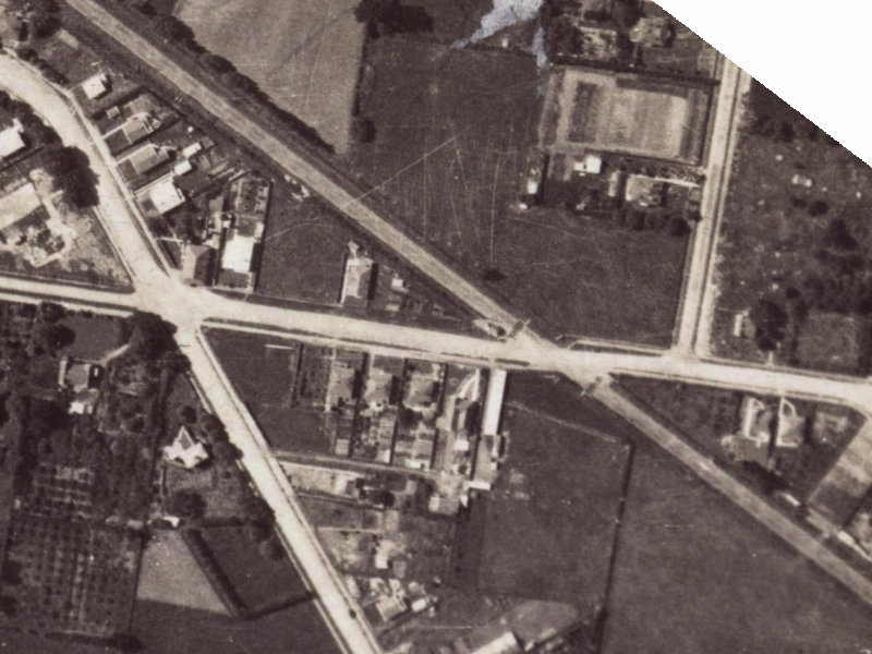 92 Garlands Road from the air, 1925-1929