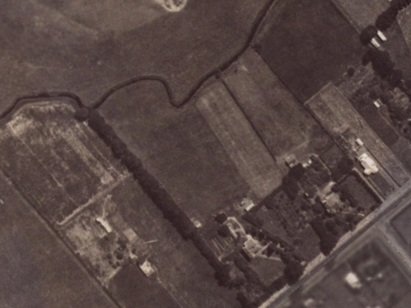 13 Kinnaird Place from the air, 1925-1929