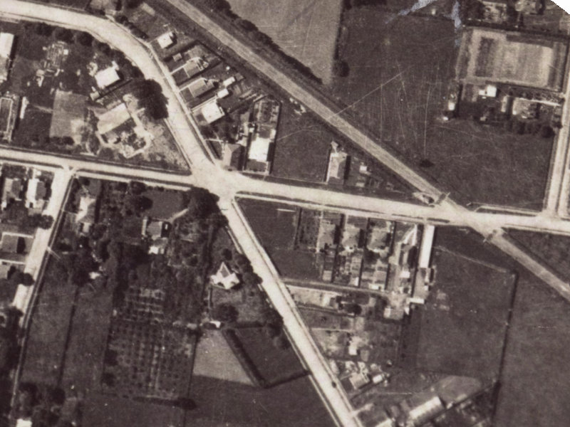 97 Garlands Road from the air, 1925-1929