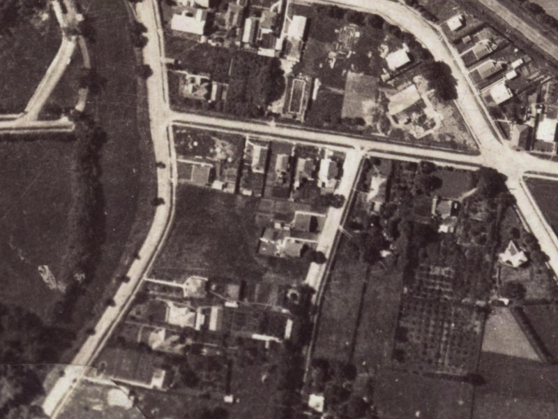 4 Earl Street from the air, 1925-1929