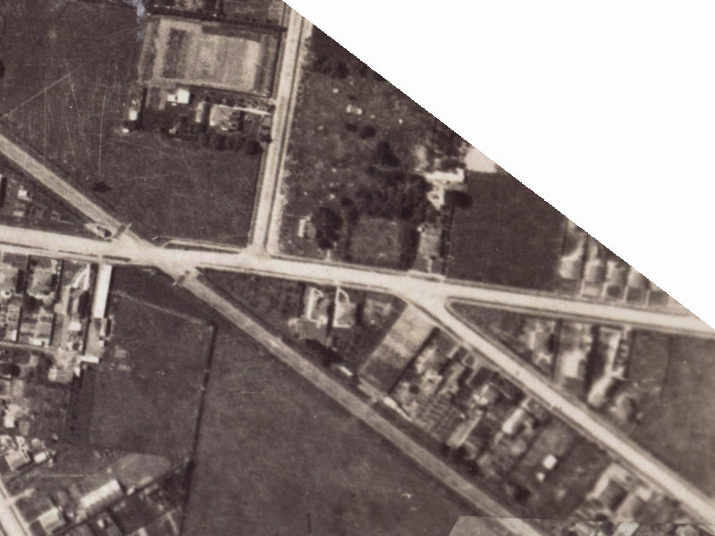 70 Garlands Road from the air, 1925-1929