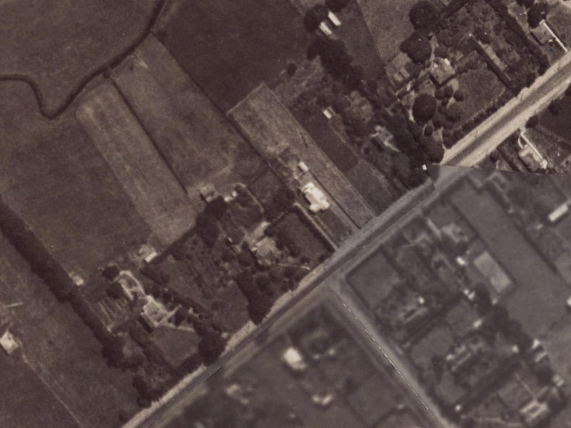 4 Renwick Place from the air, 1925-1929