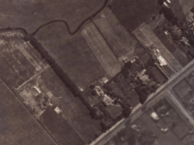 12 Kinnaird Place from the air, 1925-1929