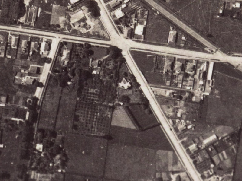 1–12 Mary McLean Place from the air, 1925-1929