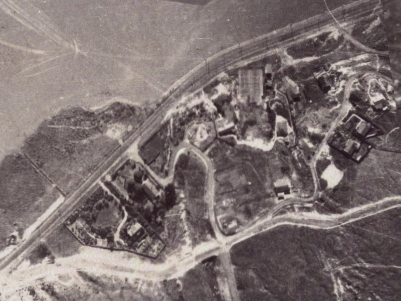7 Te Awakura Terrace from the air, 1925-1929