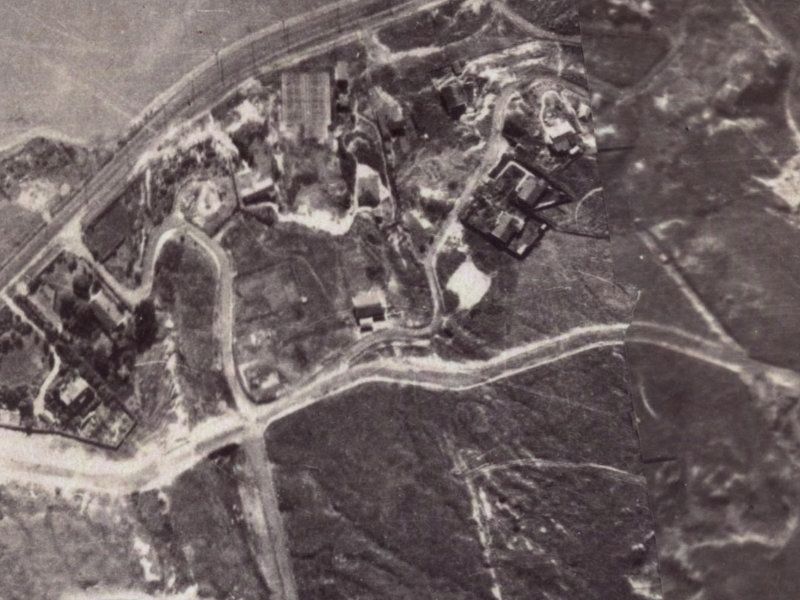 30 The Brae from the air, 1925-1929