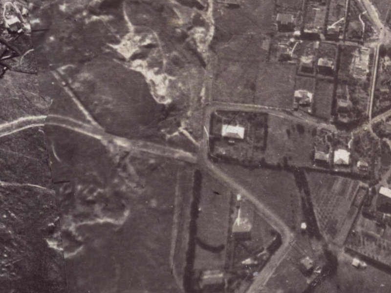 61 Rangatira Terrace from the air, 1925-1929