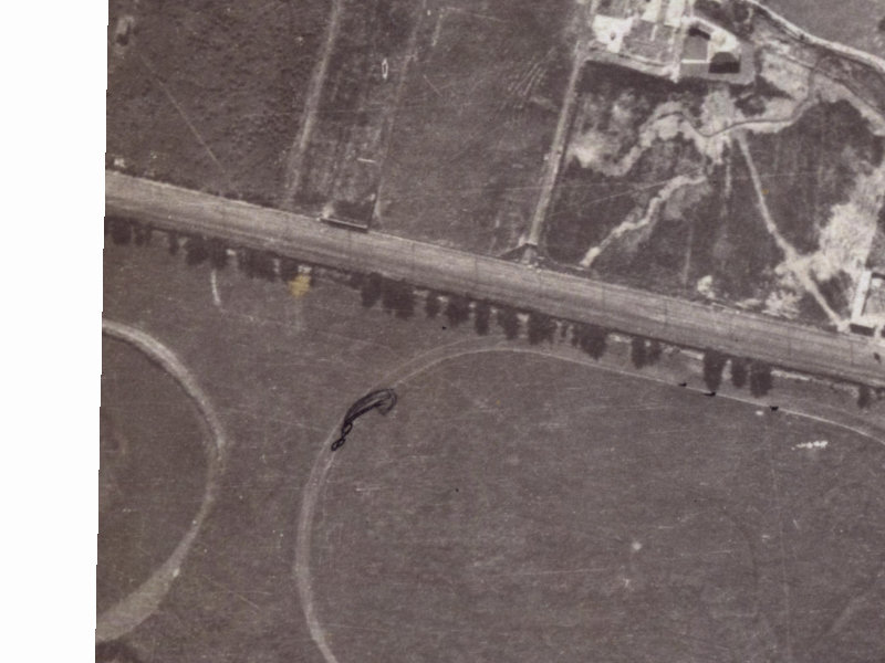 1 Settlers Crescent from the air, 1925-1929