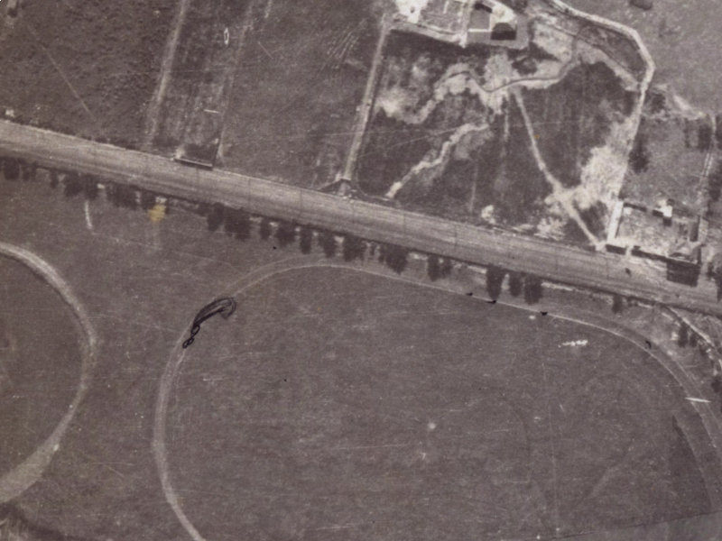 1K Settlers Crescent from the air, 1925-1929