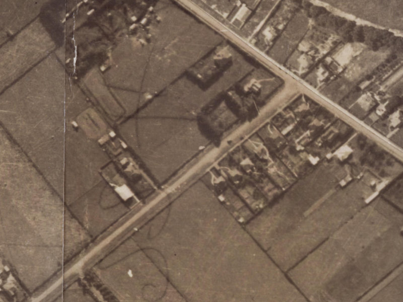 8 Mathers Road from the air, 1925-1929