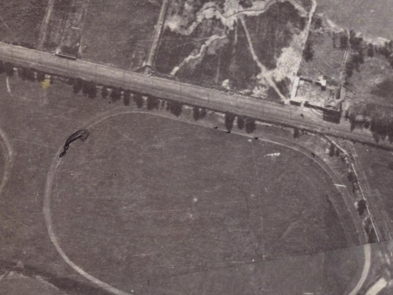 1E Settlers Crescent from the air, 1925-1929