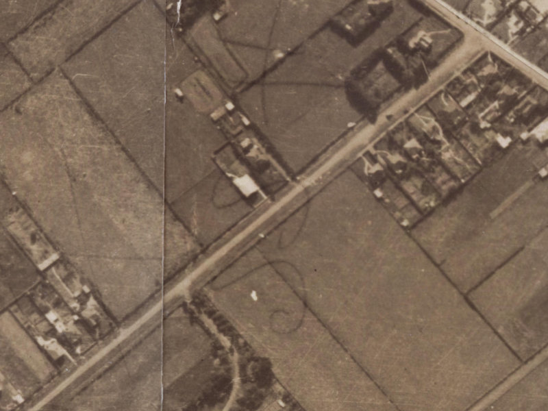 16 Mathers Road from the air, 1925-1929